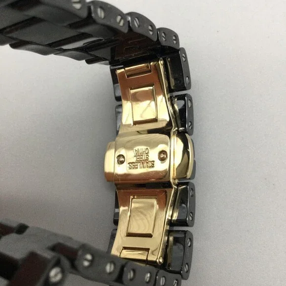 Isaac Mizrahi Live Womens Watch 36mm Black Dial Gold Tone New Battery 6.75" - Picture 10 of 14